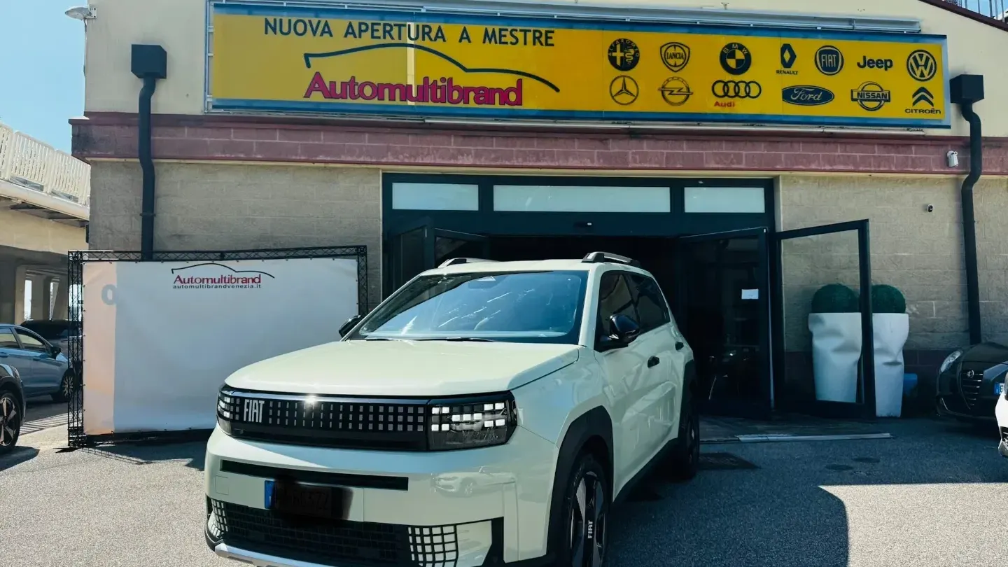 Fiat Grande Panda 1.2 Hybrid 110 S&S La Prima
