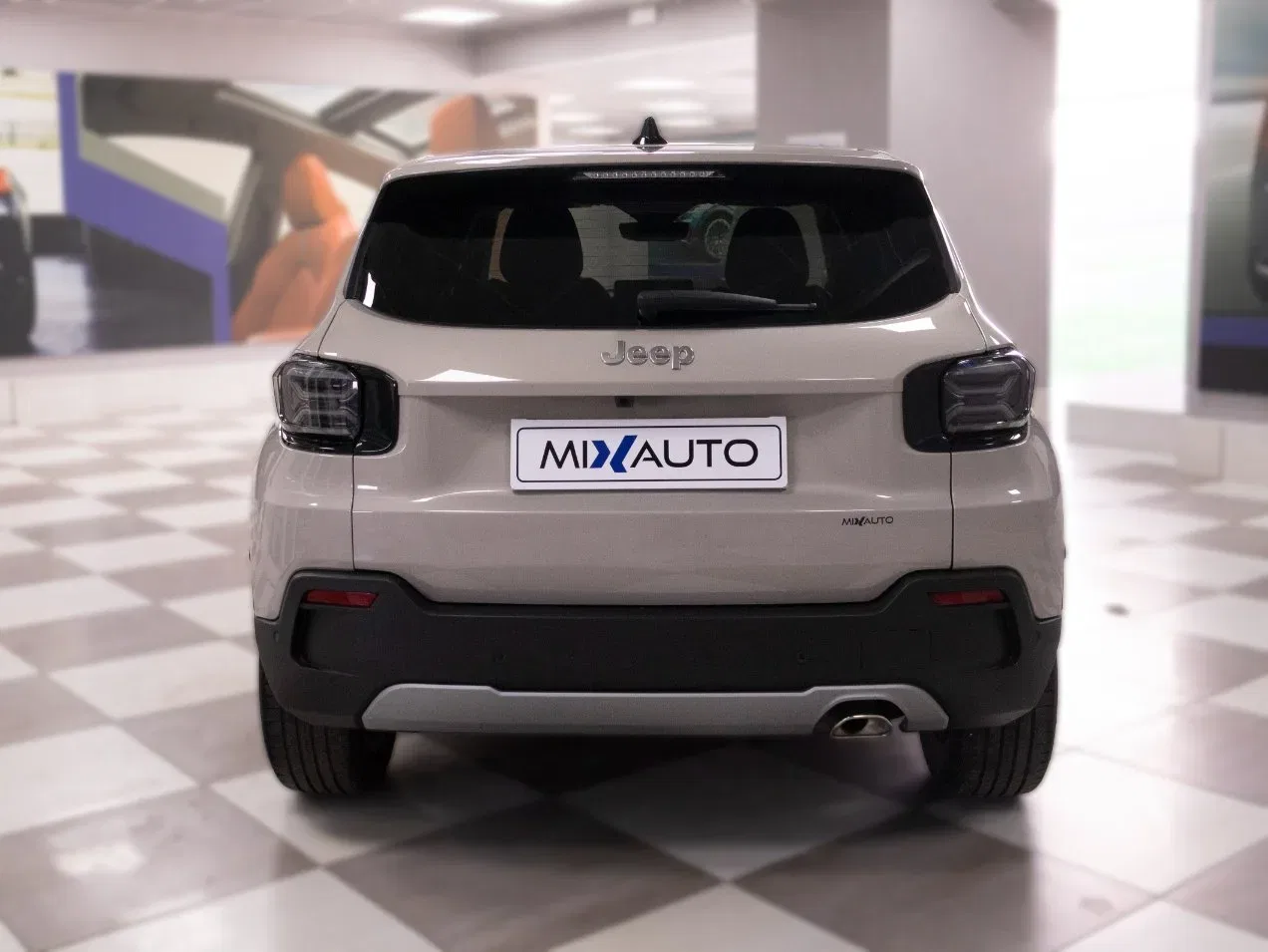 Jeep Avenger 1.2 Turbo Summit FWD 100CV foto 4