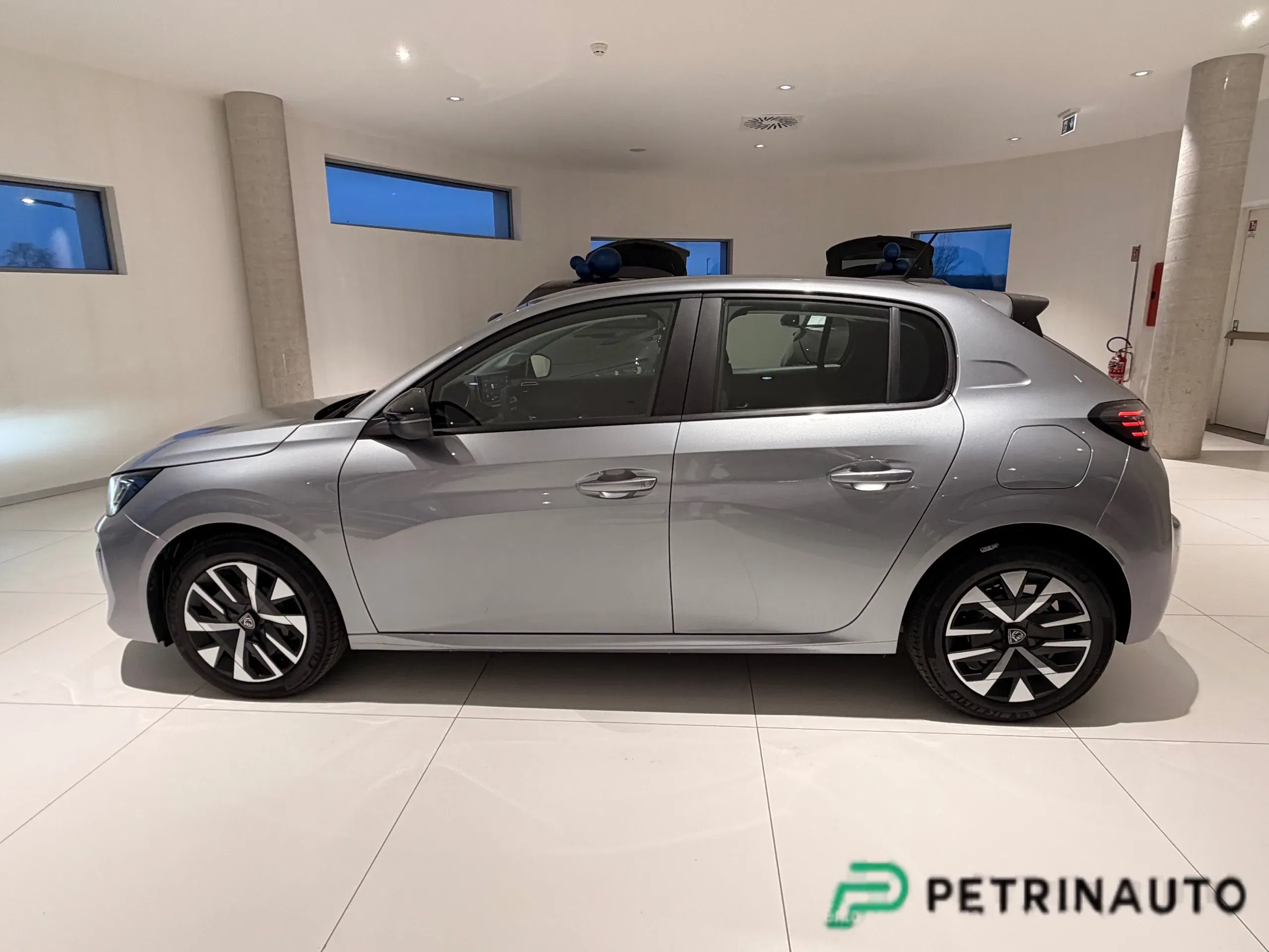 Peugeot 208 1.2 Style s&s 100cv Km. Zero Nazionale foto 4