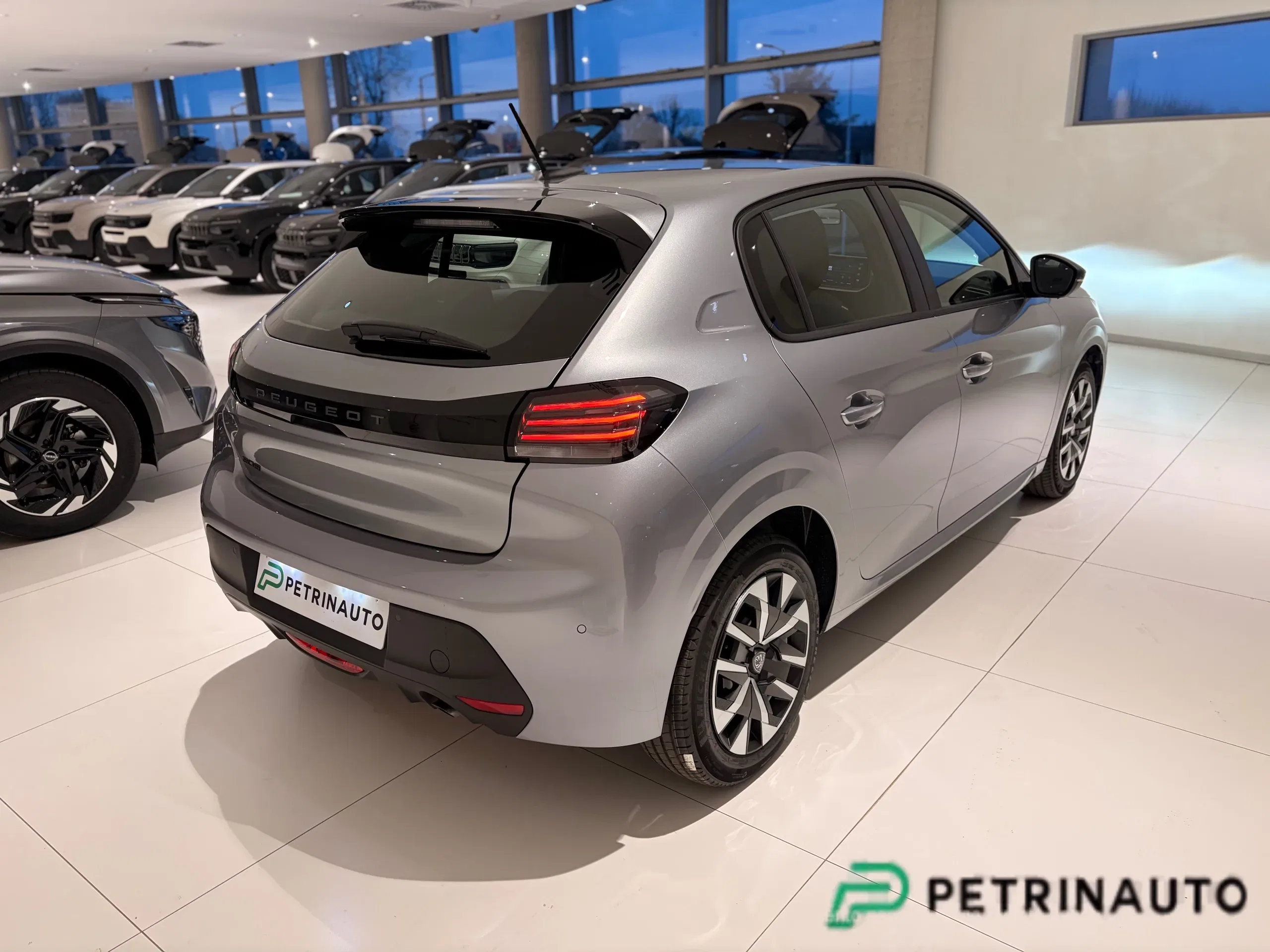 Peugeot 208 1.2 Style s&s 100cv Km. Zero Nazionale foto 8