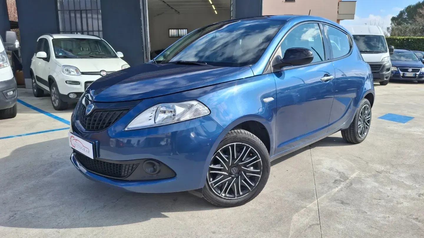 Lancia Ypsilon 1.0 FireFly 5p.S&S Silver Plus 2023