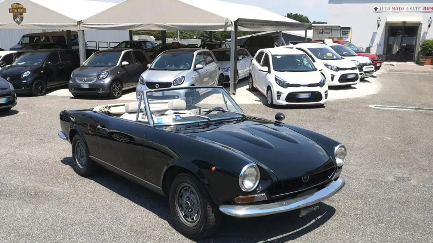 Fiat 124 SPIDER SPORT RATE AUTO MOTO SCOOTER