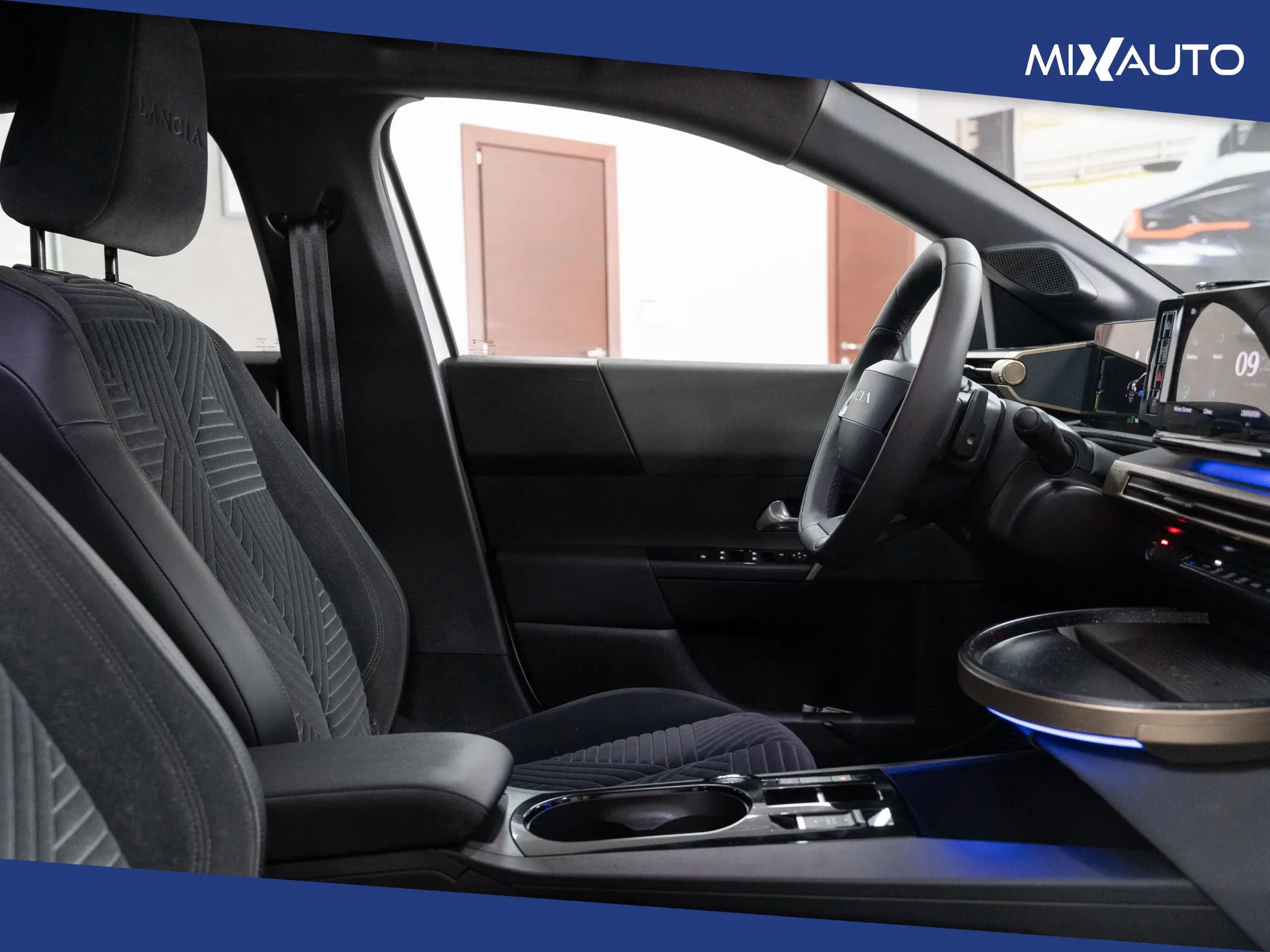 Lancia Ypsilon 1.2 MHEV LX 110CV E-DCT foto 14
