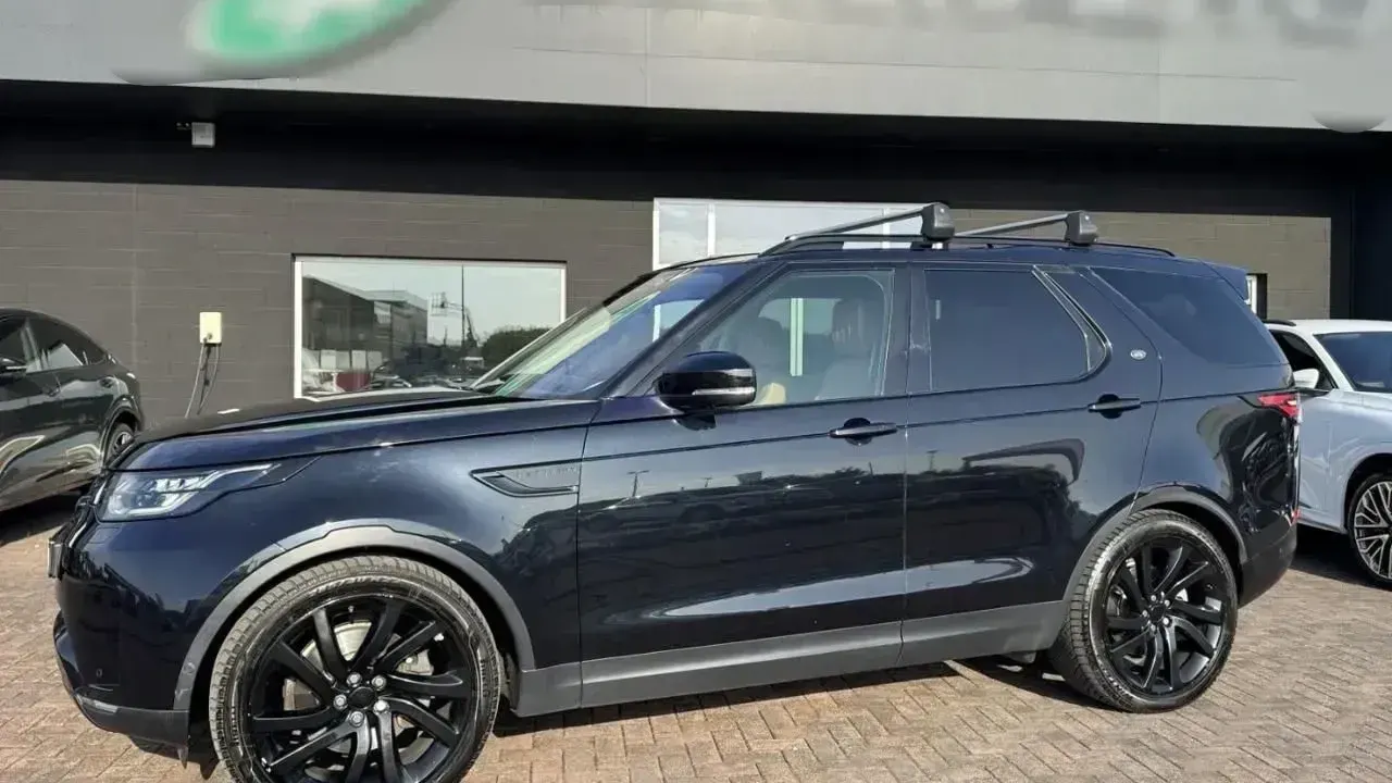 Land Rover Discovery 3.0 TD6 249 CV First Edition