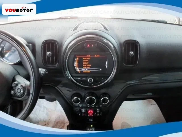 MINI Cooper D Countryman 2.0 150 CV AUT EU6B foto 6