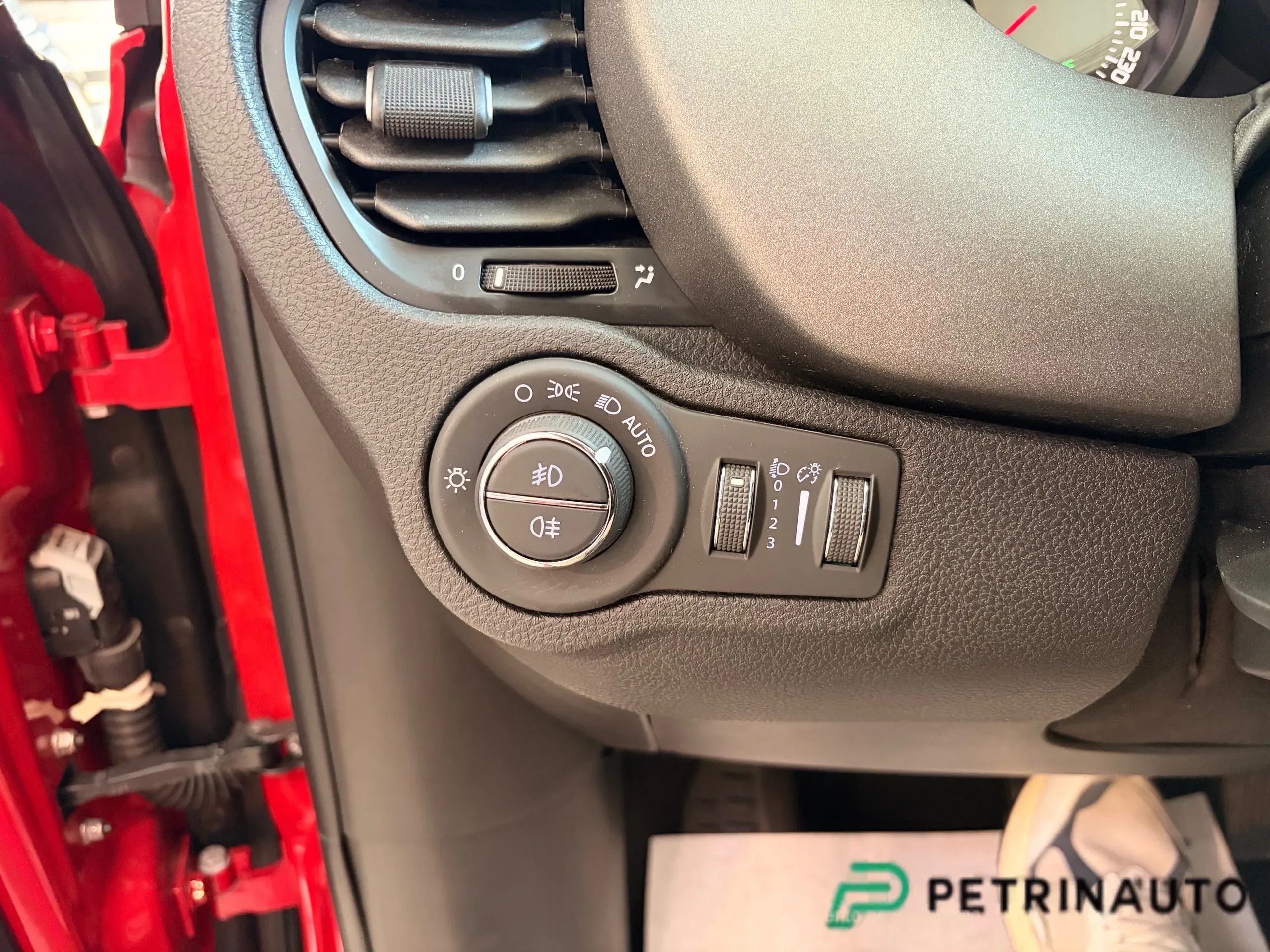 Fiat 500X 1.4 m-air Cross Plus 4x4 170cv auto foto 13