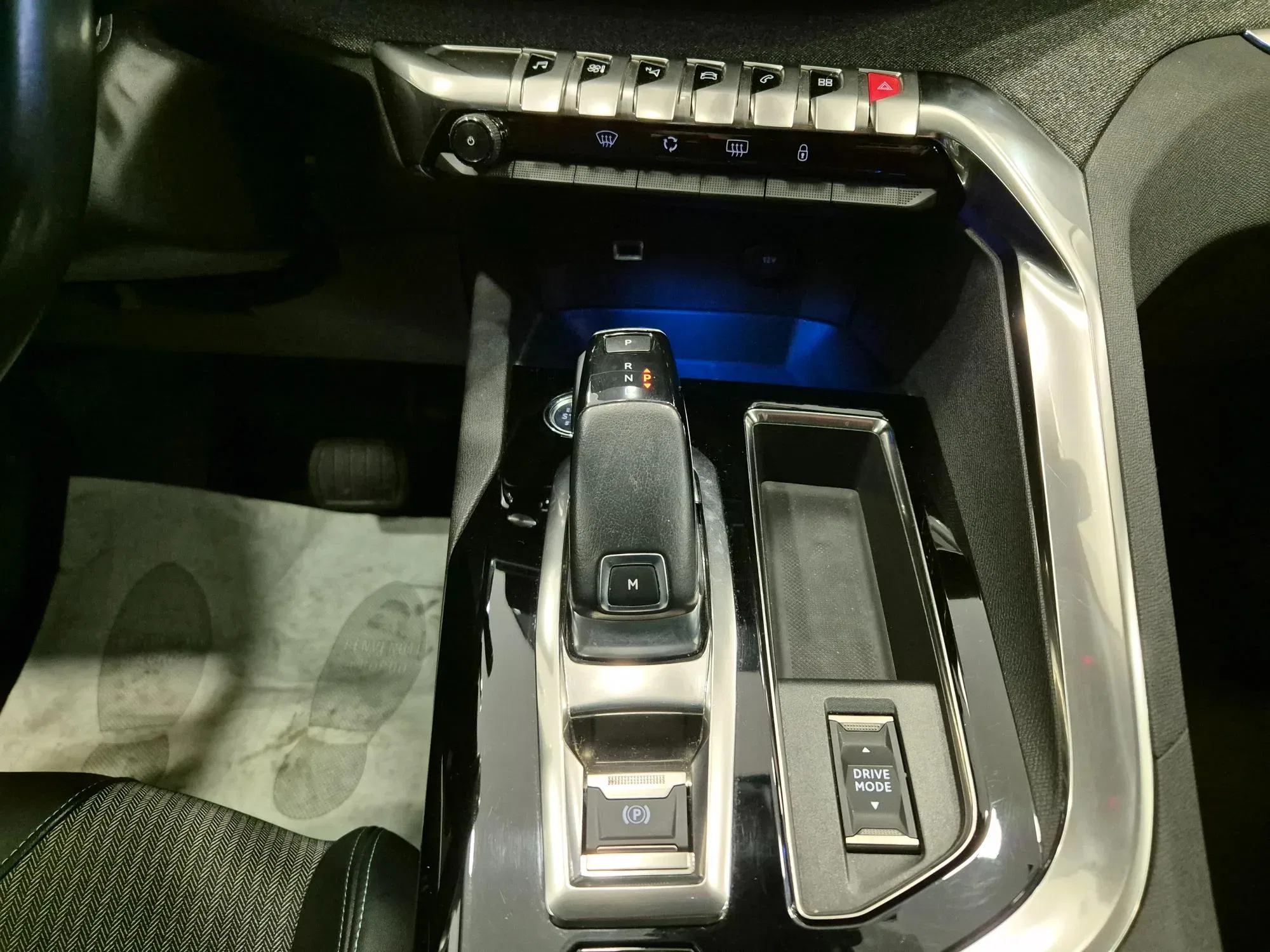 Peugeot 3008 1.5 bluehdi Allure s&s 130cv eat8 N1 - NEOPATENTATI - Cam - Carplay foto 32
