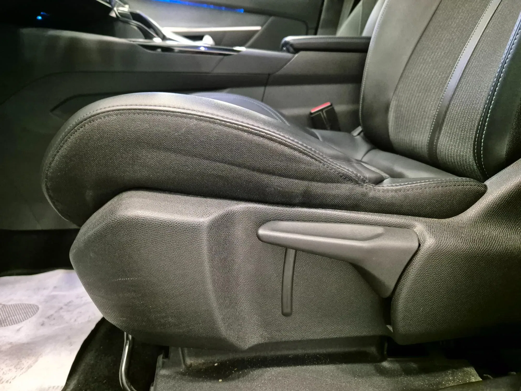 Peugeot 3008 1.5 bluehdi Allure s&s 130cv eat8 N1 - NEOPATENTATI - Cam - Carplay foto 33