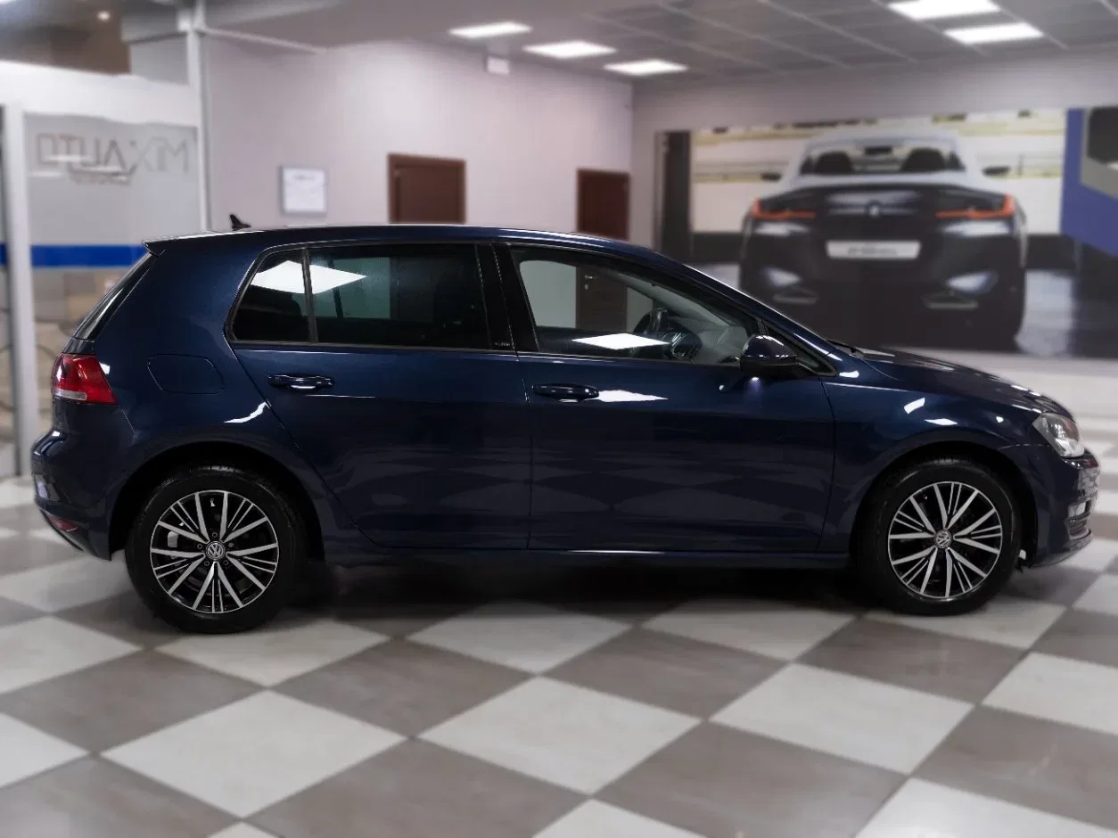 Volkswagen Golf 1.6 BTDI Comfortline 5 Porte 110CV EU6 foto 6