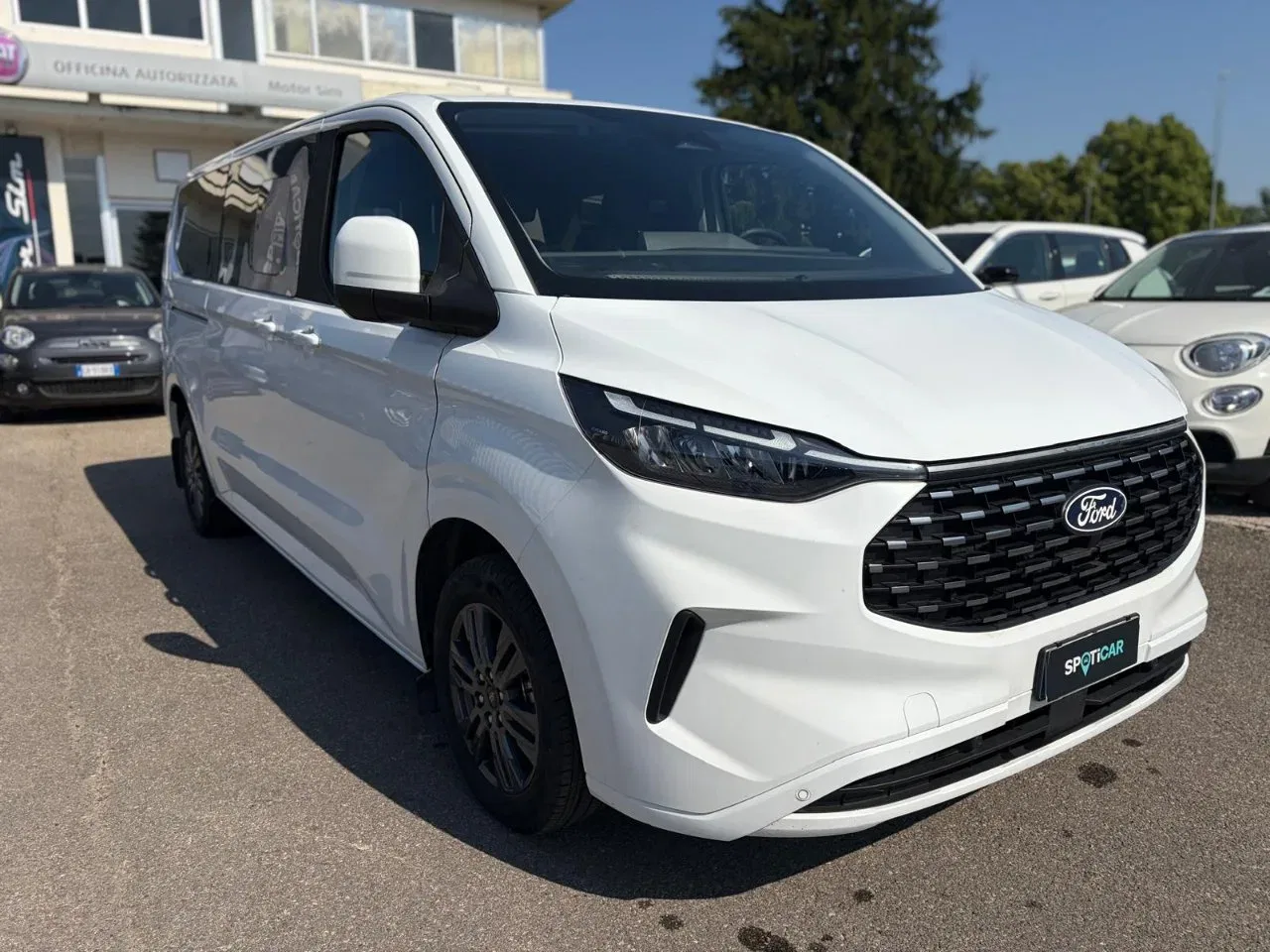 Ford Tourneo Custom *PROMO* 320 2.0 EcoBlue 136CV PL Titanium foto 3