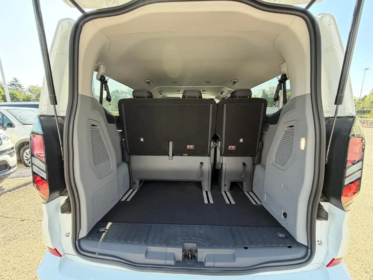 Ford Tourneo Custom *PROMO* 320 2.0 EcoBlue 136CV PL Titanium foto 6