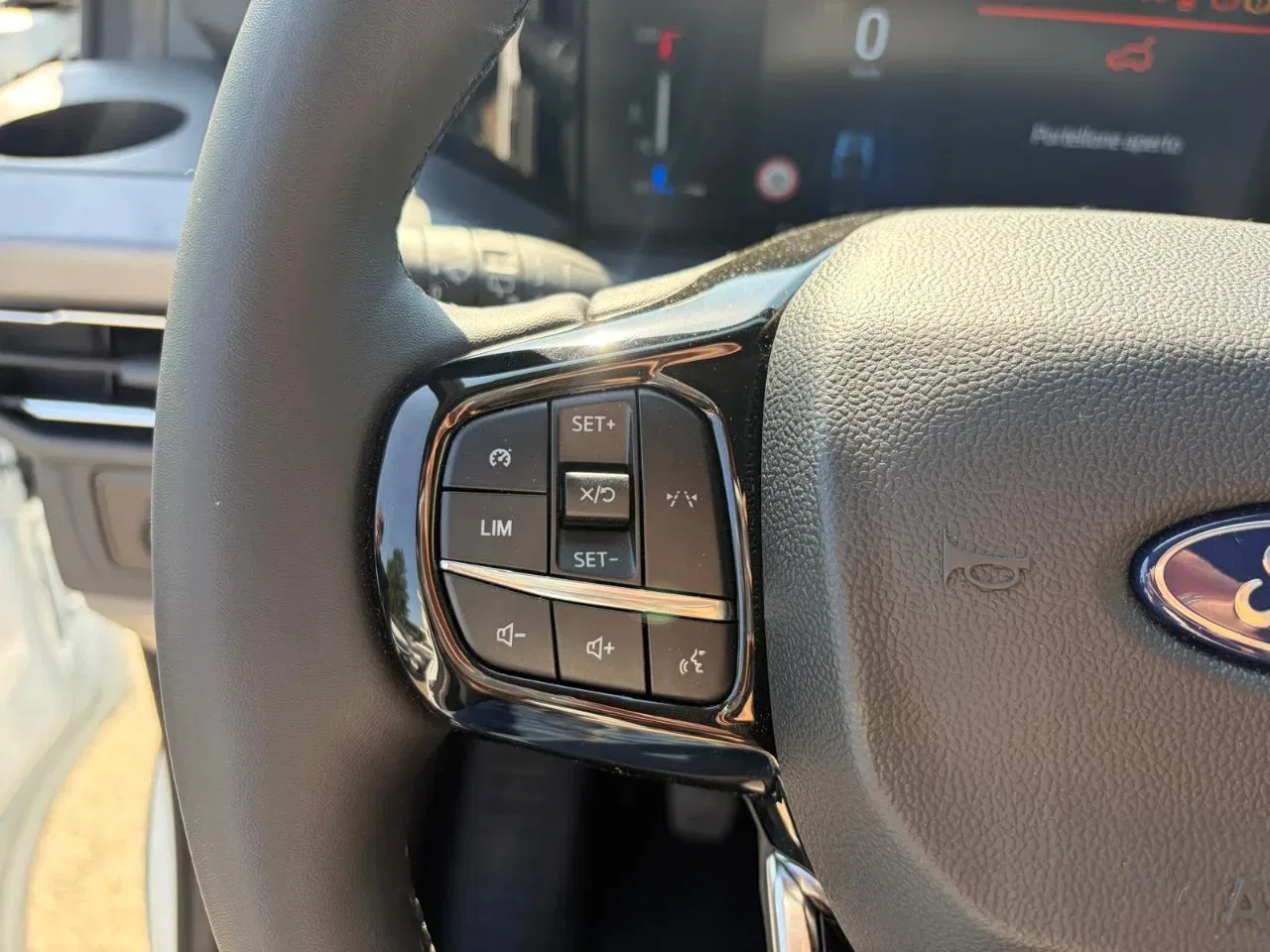 Ford Tourneo Custom *PROMO* 320 2.0 EcoBlue 136CV PL Titanium foto 23