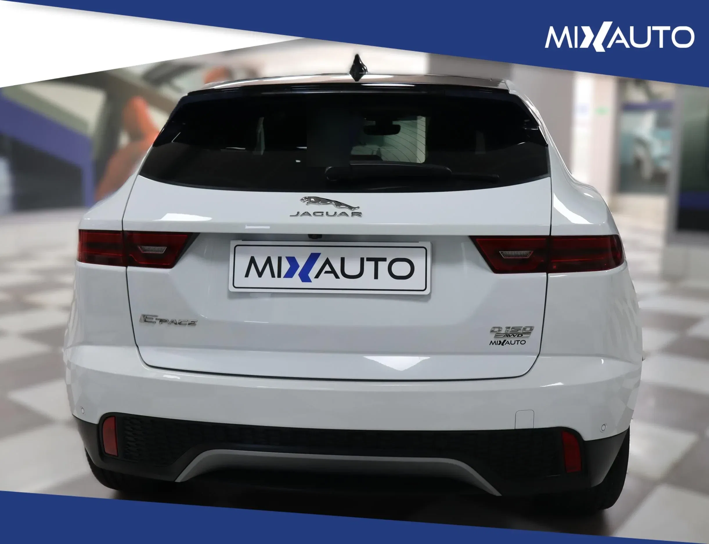 Jaguar E-Pace 2.0D I4 AWD 150CV AUTO foto 4