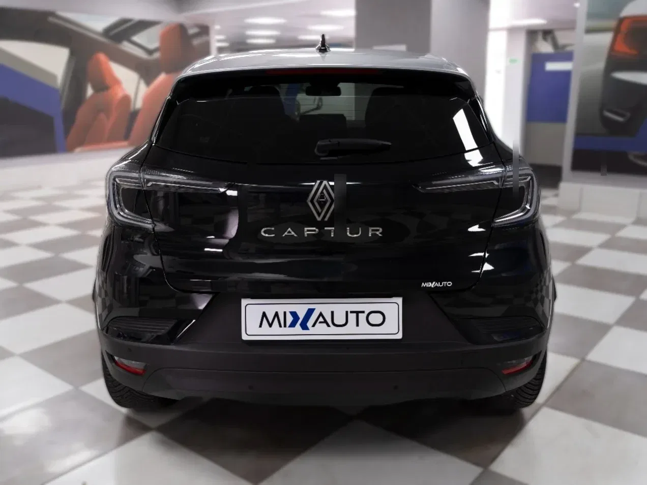 Renault Captur 1.0 TCE Techno GPL 90CV foto 4