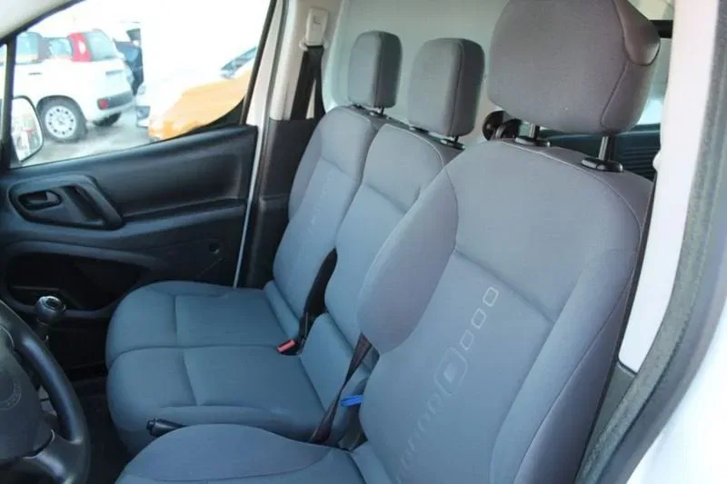 Citroen Berlingo BlueHDi 100 Van 3 posti Club L1 foto 8