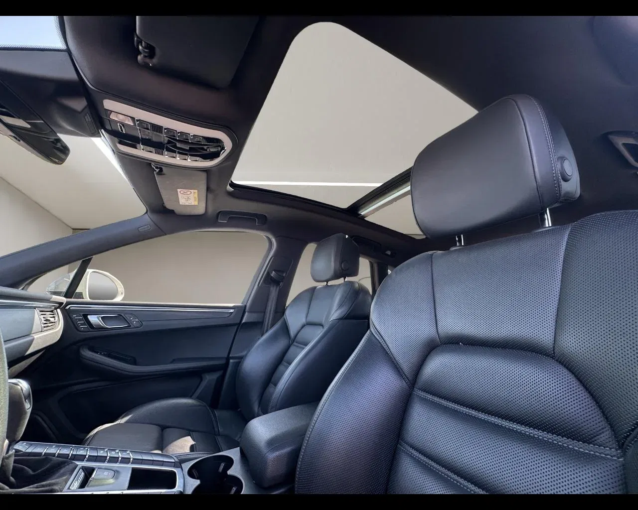 Porsche Macan 2.0 foto 17