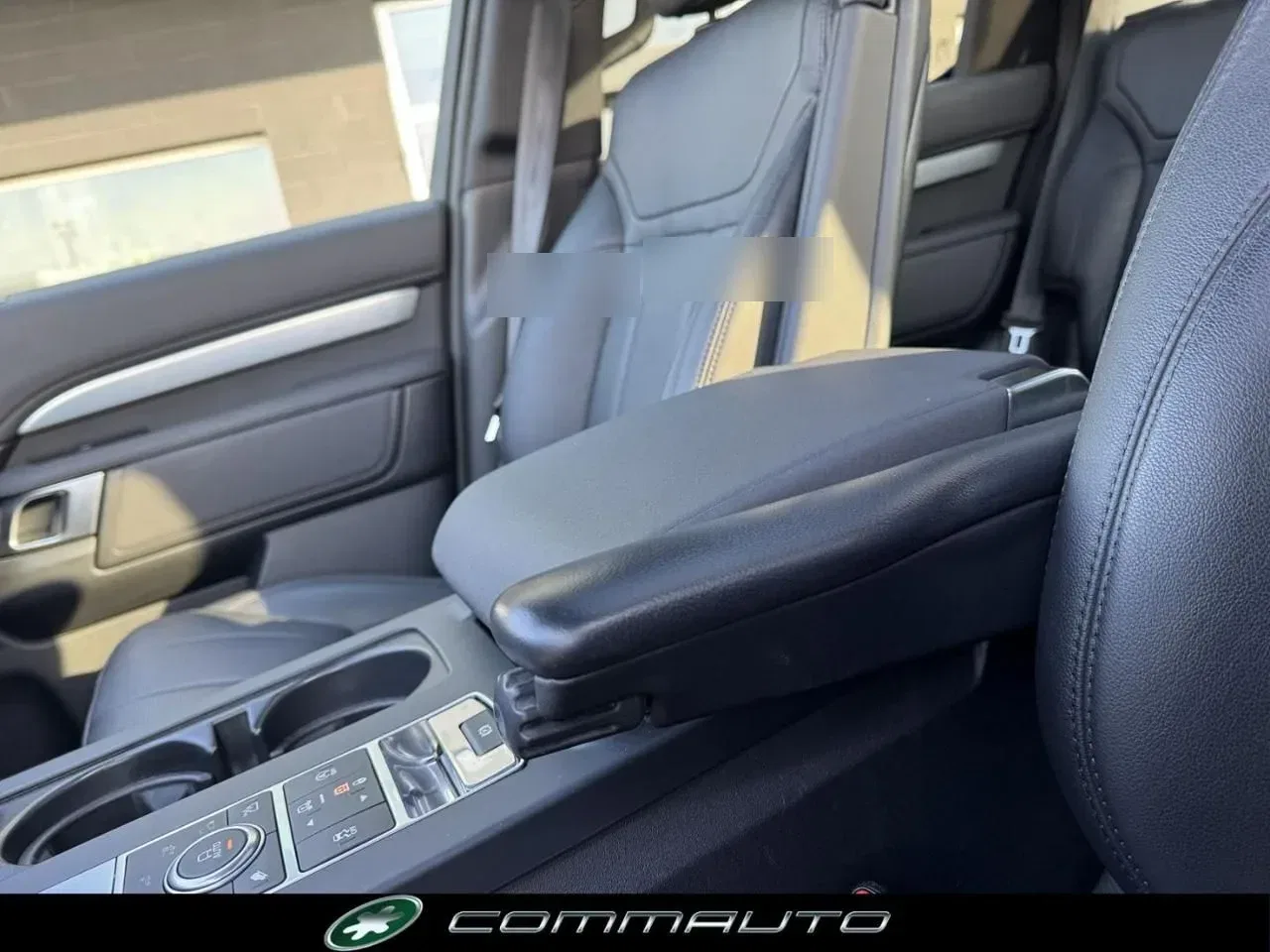 Land Rover Discovery 3.0 SDV6 306 CV Landmark Edition foto 22