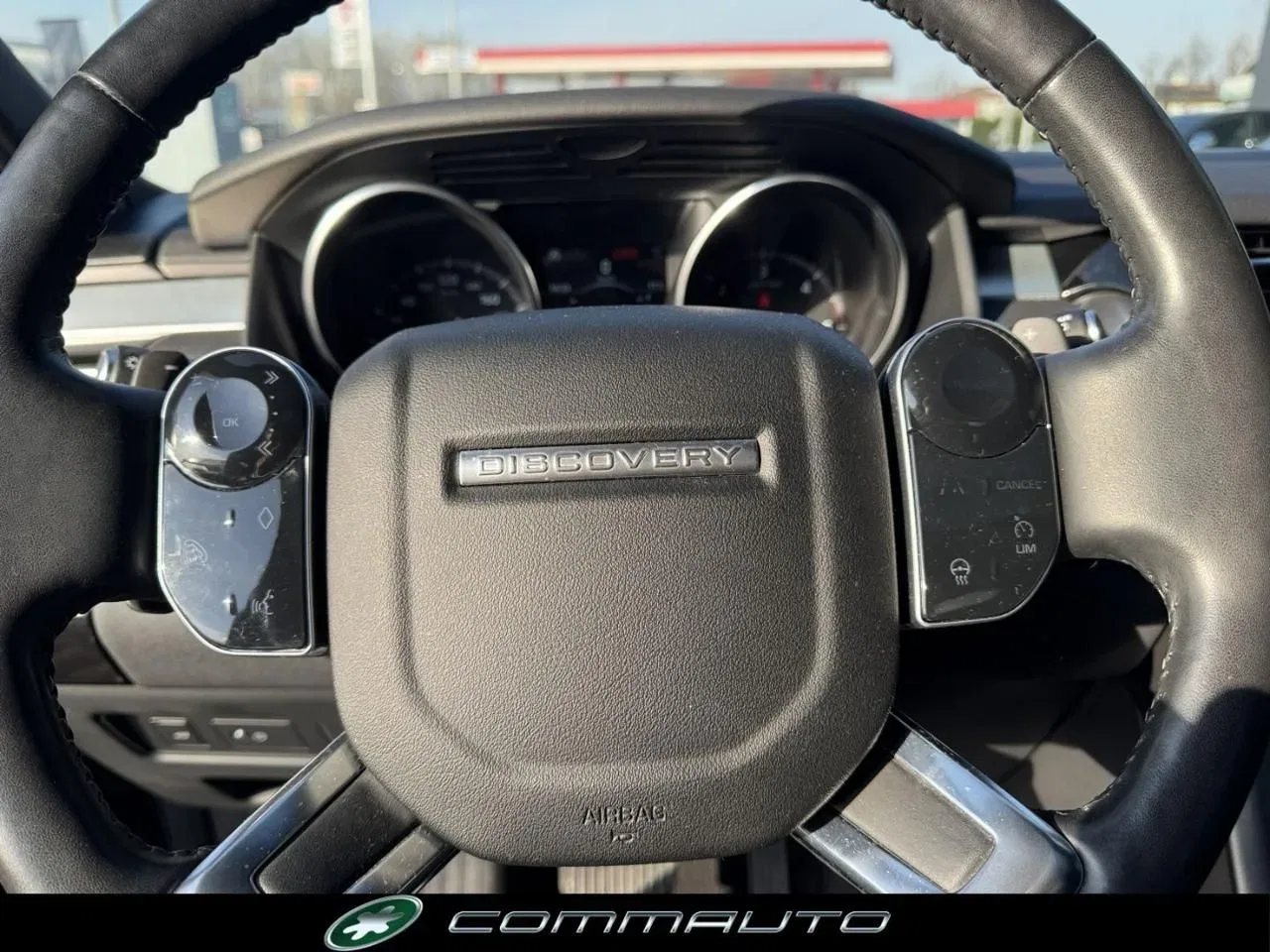 Land Rover Discovery 3.0 SDV6 306 CV Landmark Edition foto 18