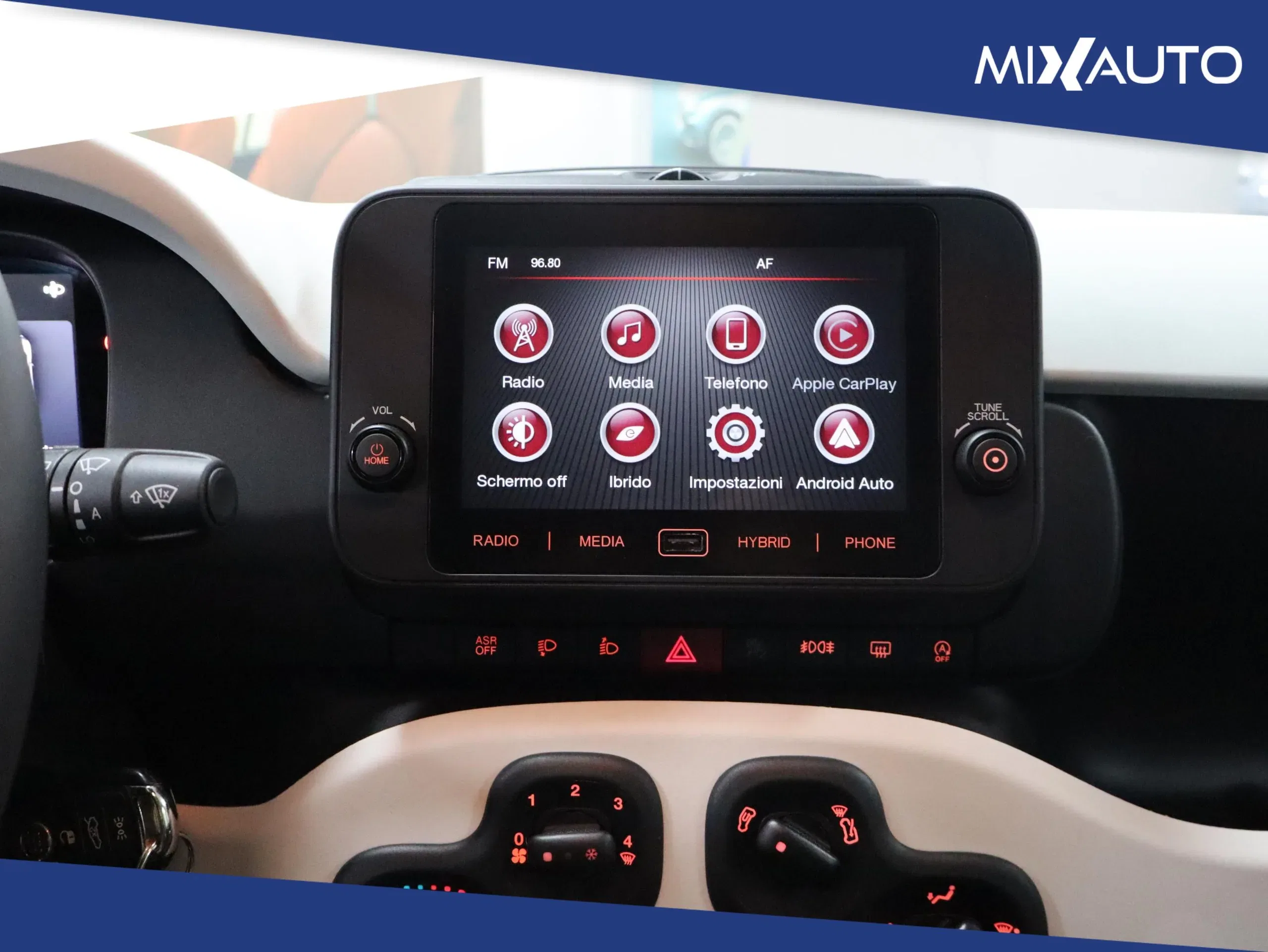 Fiat Panda Pandina Cross 1.0 Firefly Hybrid S&S 70CV foto 14