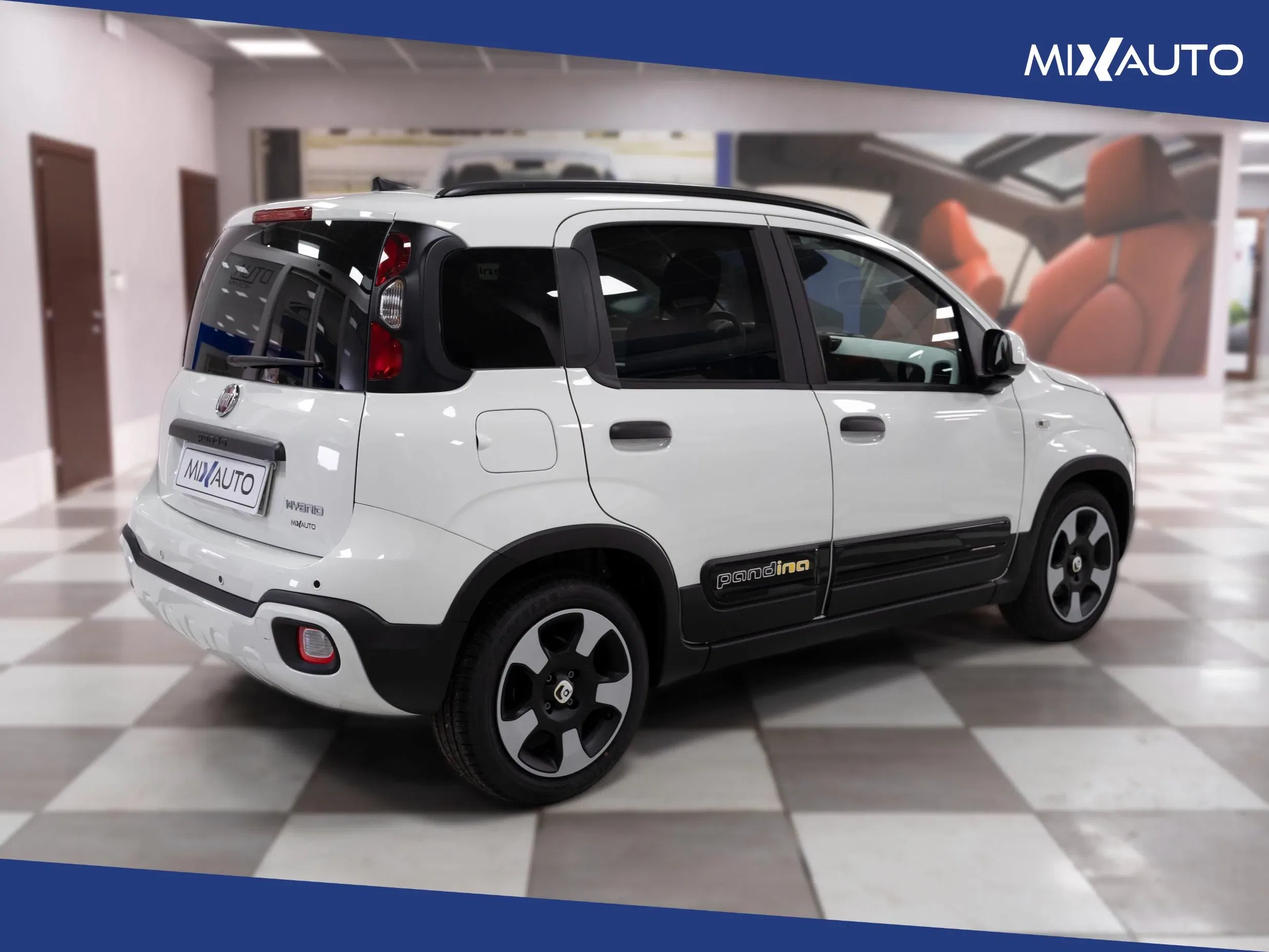 Fiat Panda Pandina Cross 1.0 Firefly Hybrid S&S 70CV foto 5