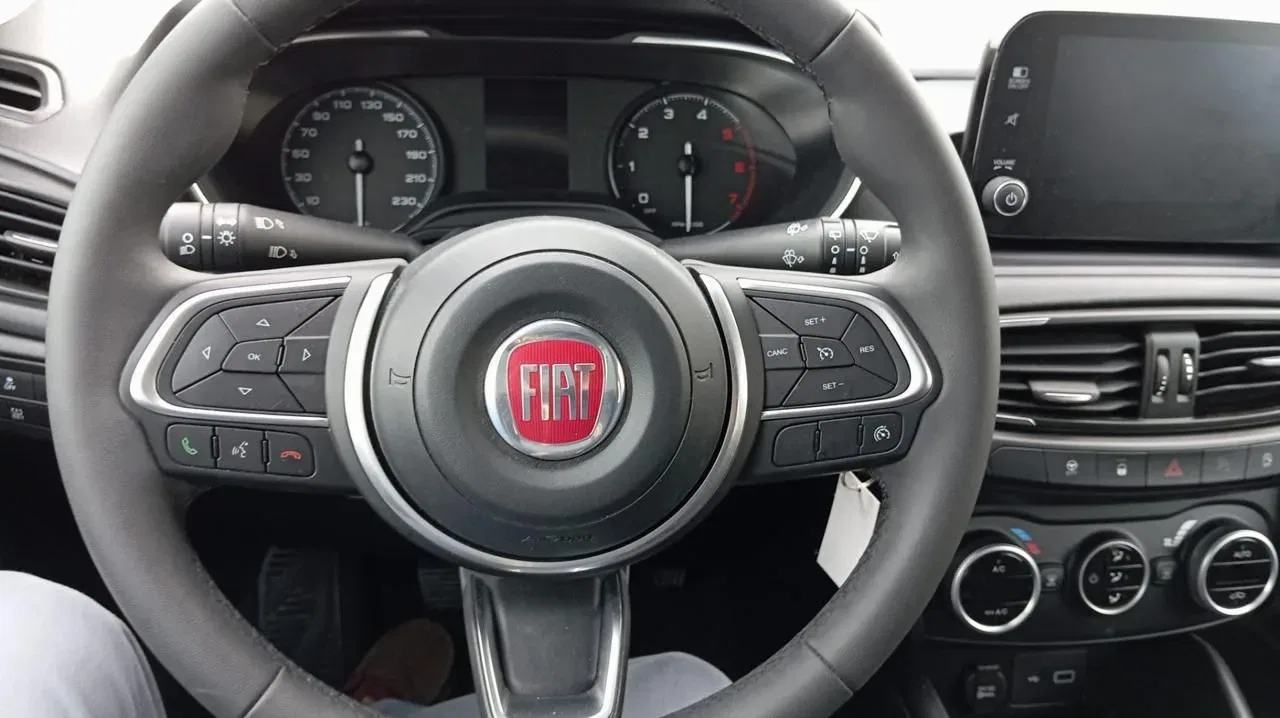 Fiat Tipo *PROMO* 1.6 Mjt S&S SW foto 8