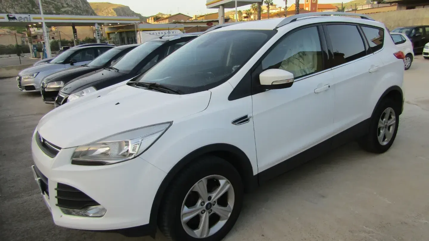 Ford Kuga 2.0 TDCI 120 CV S&S 2WD Business