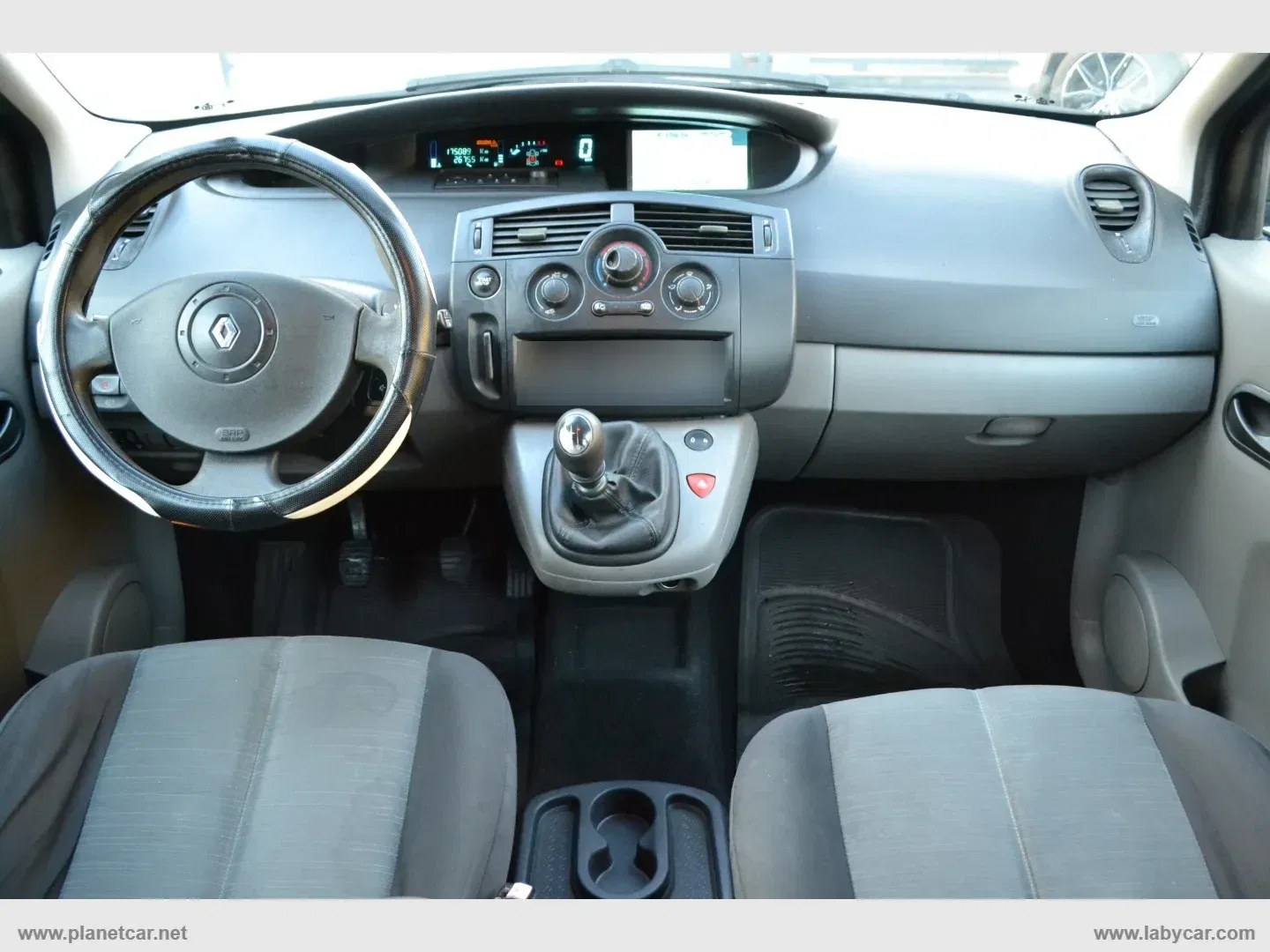 Renault Scénic 1.9 dCi Luxe Dynamique foto 8