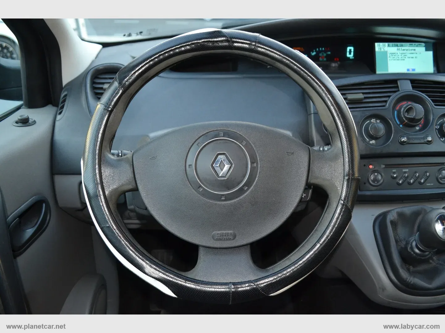 Renault Scénic 1.9 dCi Luxe Dynamique foto 10