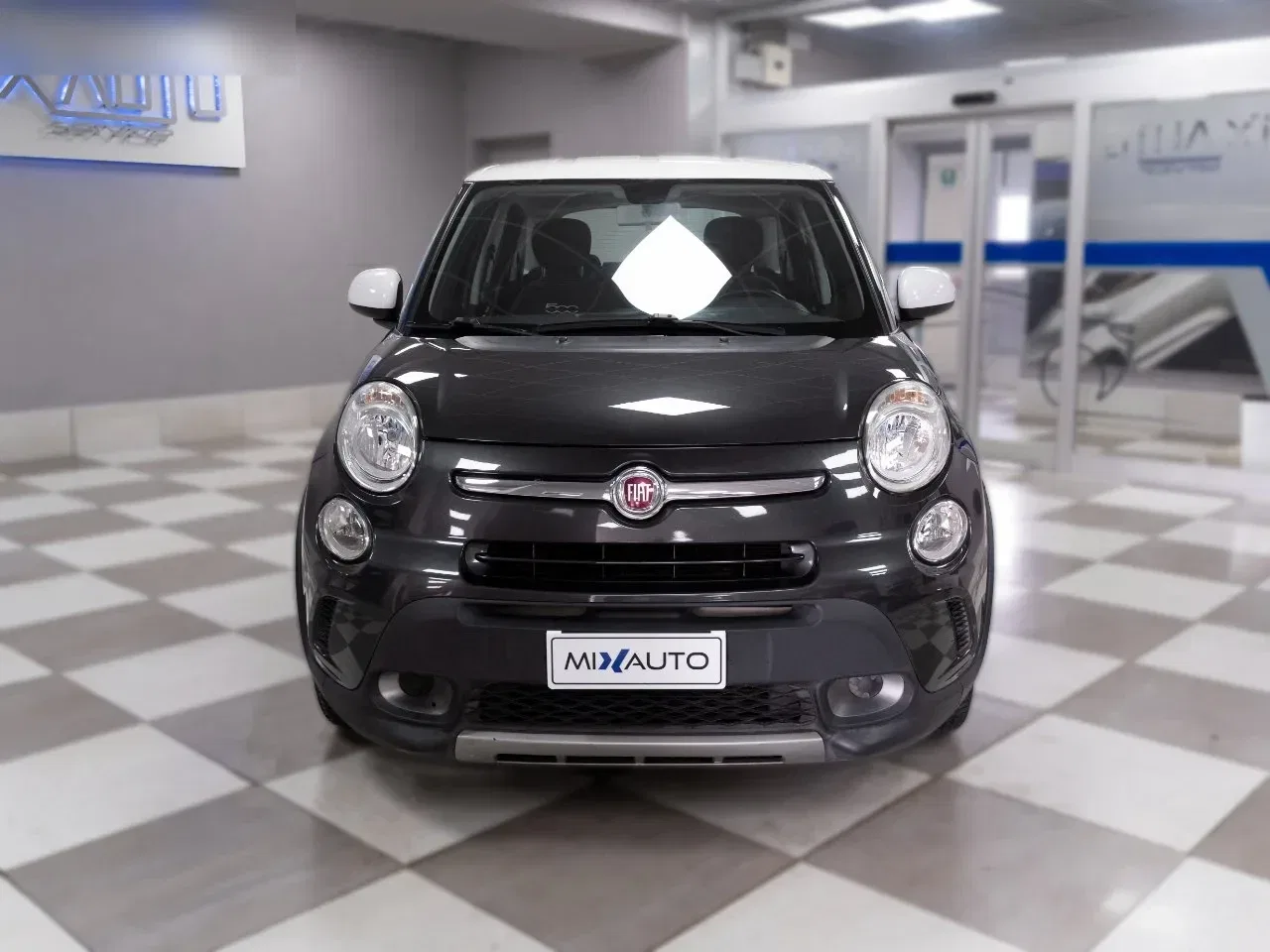 Fiat 500L 1.3 MJT Trekking 95CV EU6 foto 2