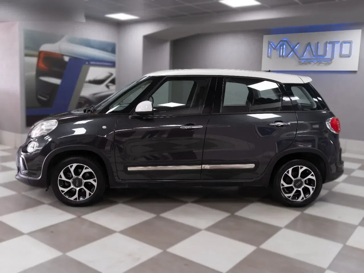 Fiat 500L 1.3 MJT Trekking 95CV EU6 foto 3