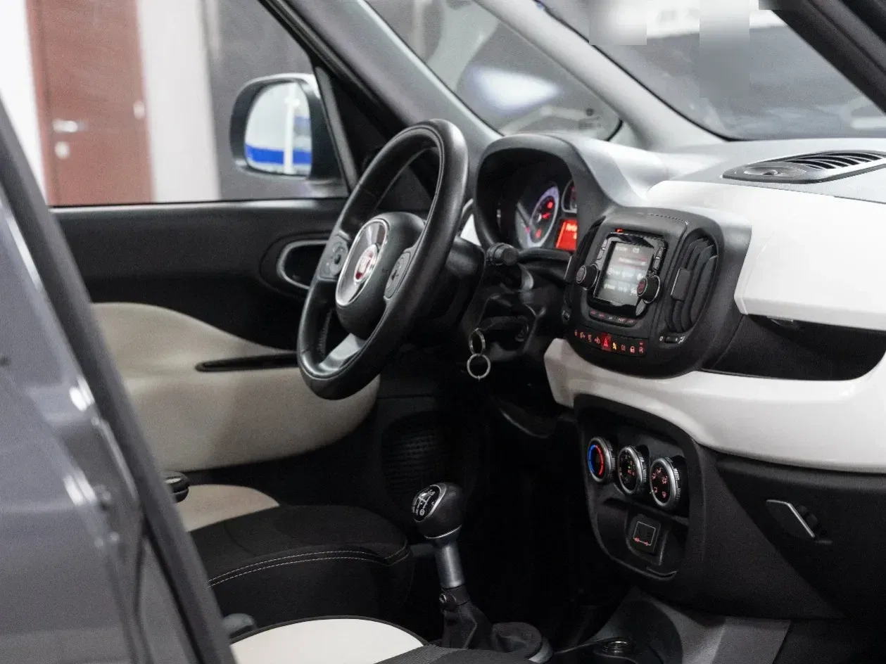 Fiat 500L 1.3 MJT Trekking 95CV EU6 foto 17