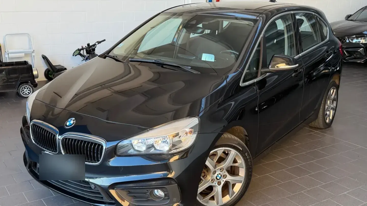 BMW 218d Active Tourer Advantage