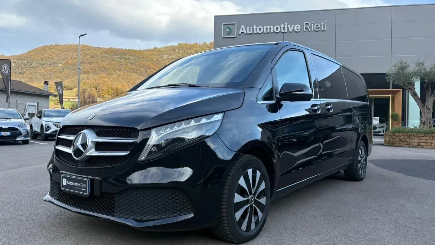 Mercedes-Benz V 220 d Automatic Sport Extralong