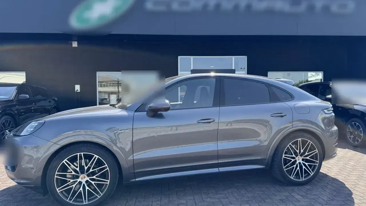 Porsche Cayenne Coupé 3.0 V6 E-Hybrid