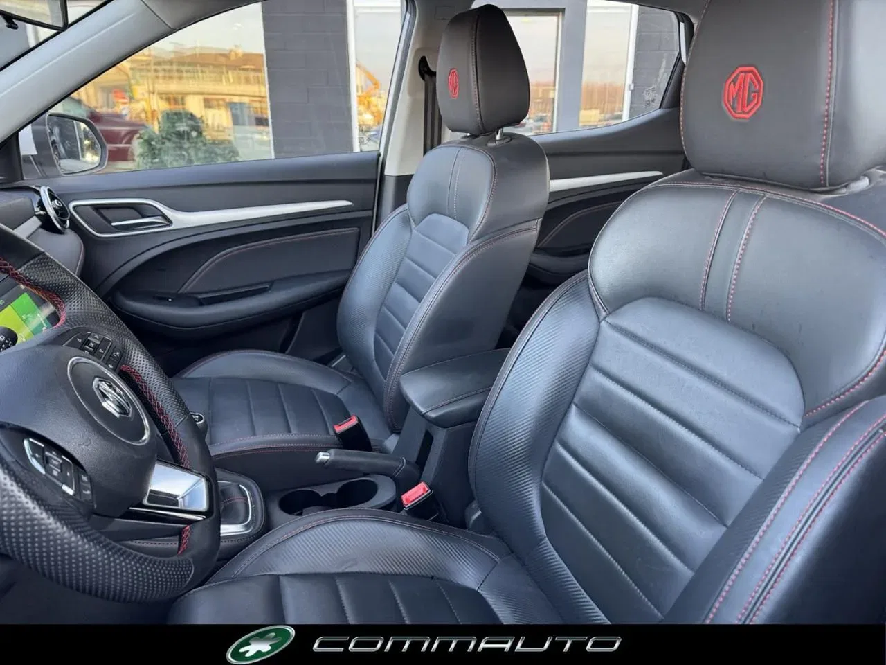 MG ZS 1.5 VTi-tech Luxury foto 12
