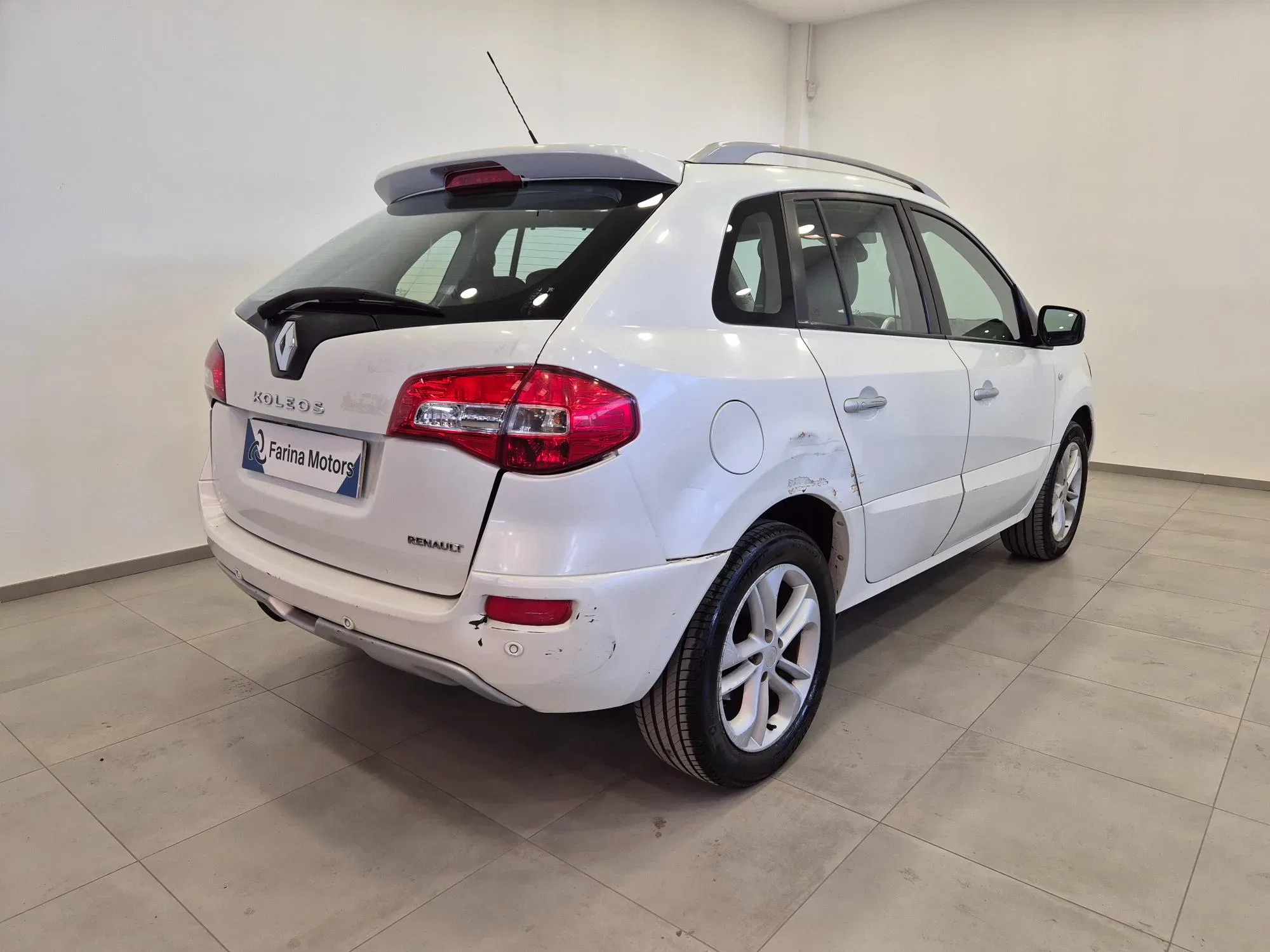 Renault Koleos 2.0 dci Luxe 4x4 150cv auto - PER COMMERCIANTI foto 5
