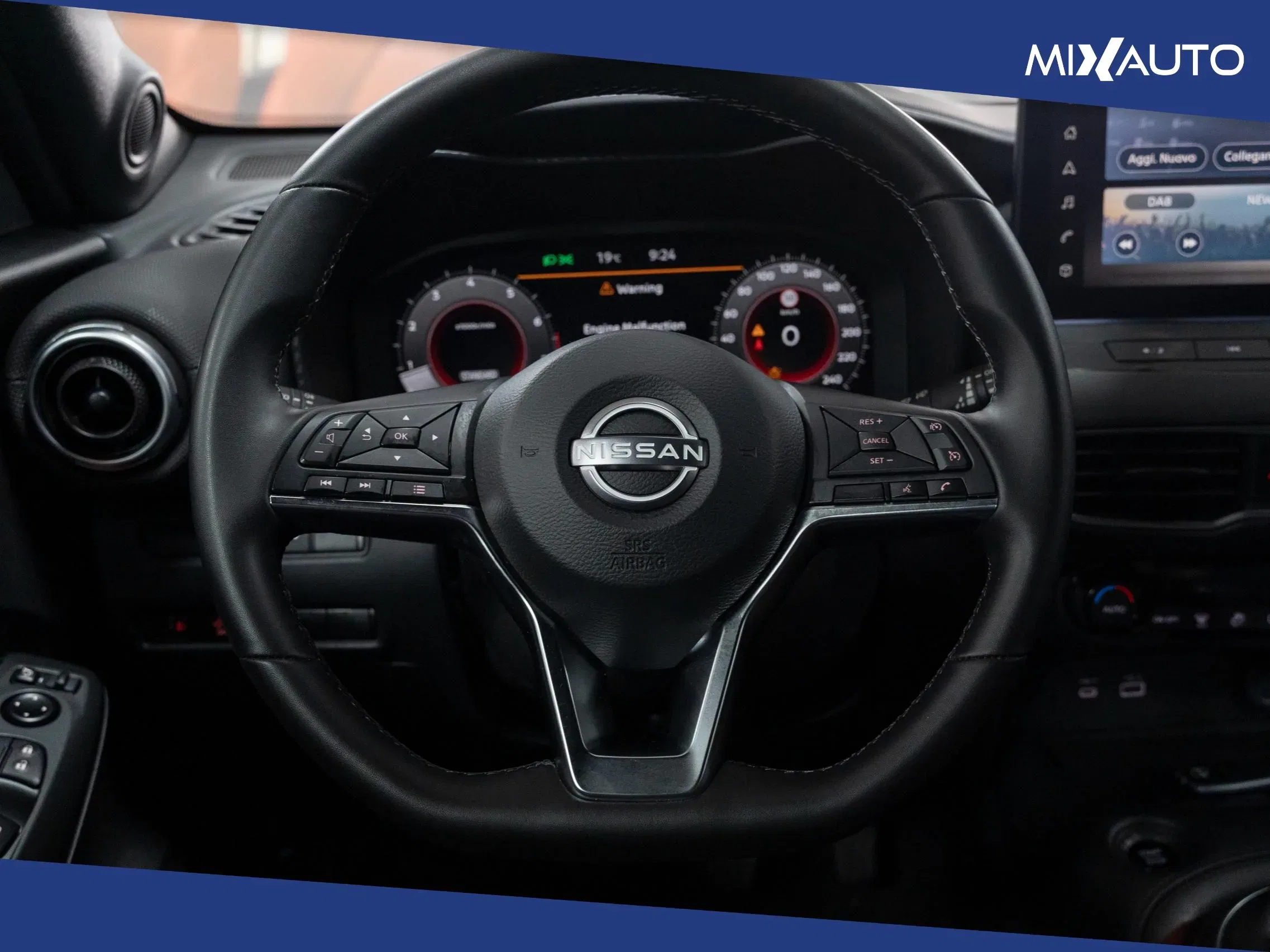 Nissan Juke 1.0 DIG-T N-Connecta 114CV foto 12