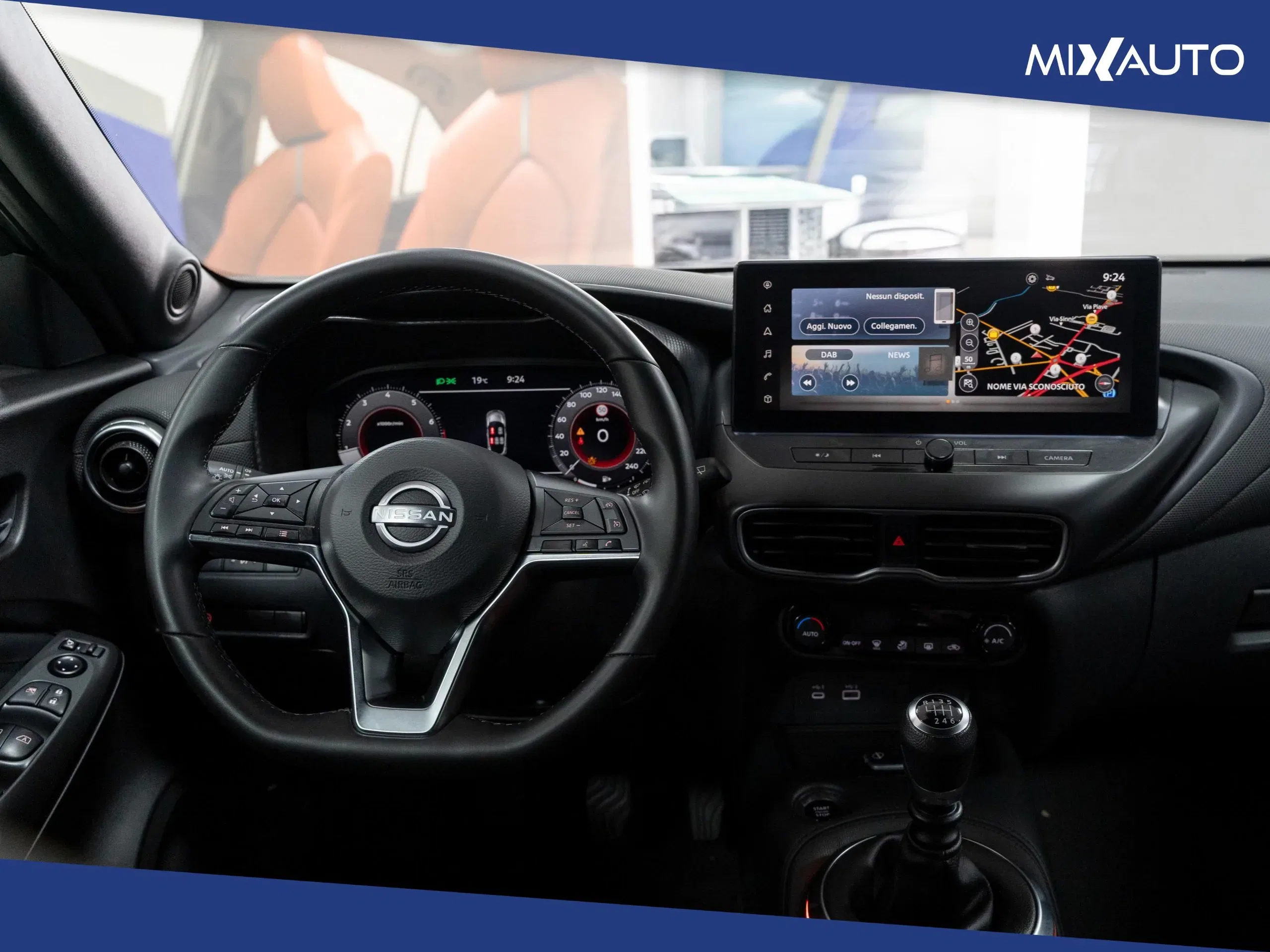 Nissan Juke 1.0 DIG-T N-Connecta 114CV foto 11