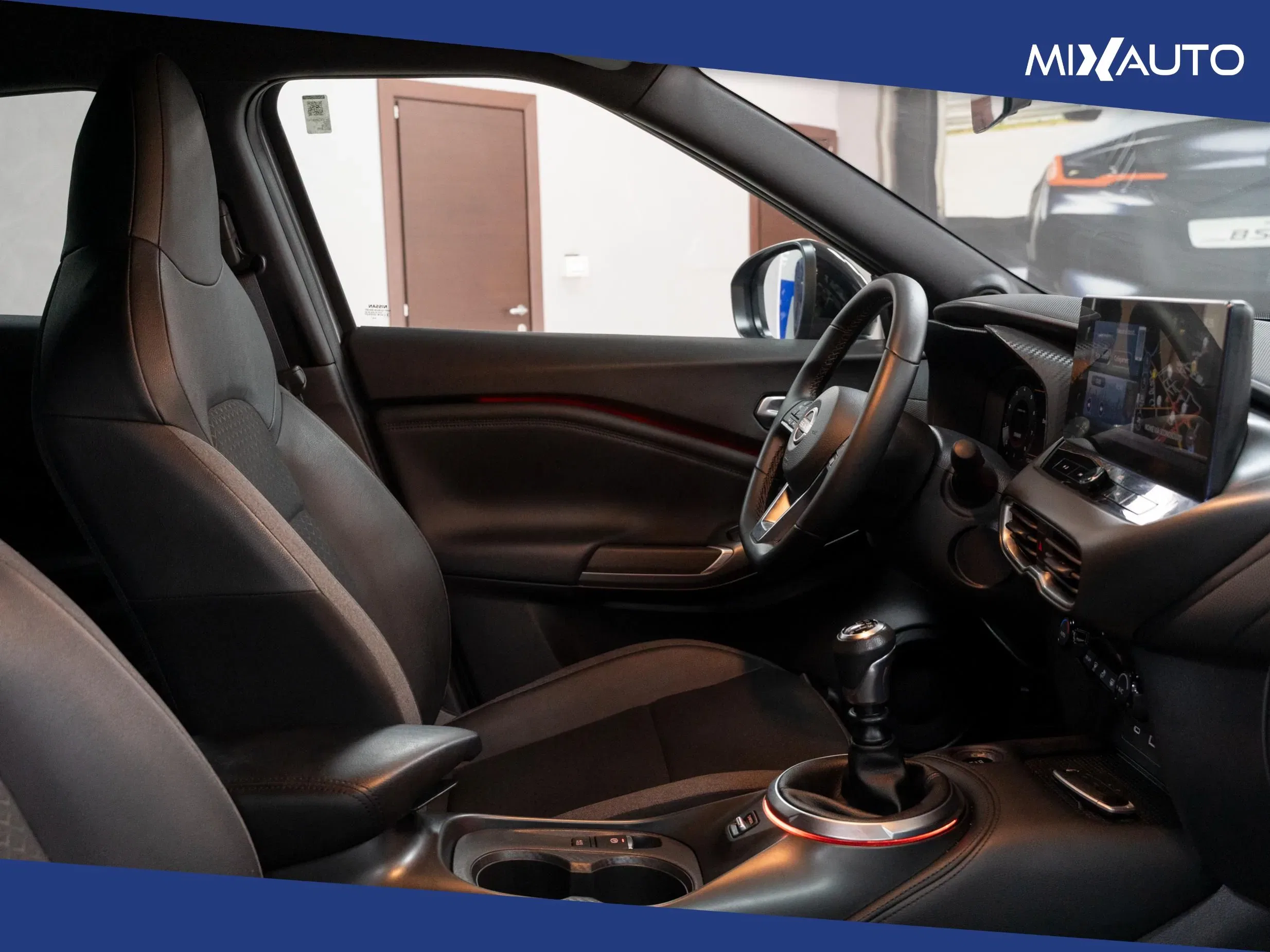 Nissan Juke 1.0 DIG-T N-Connecta 114CV foto 14