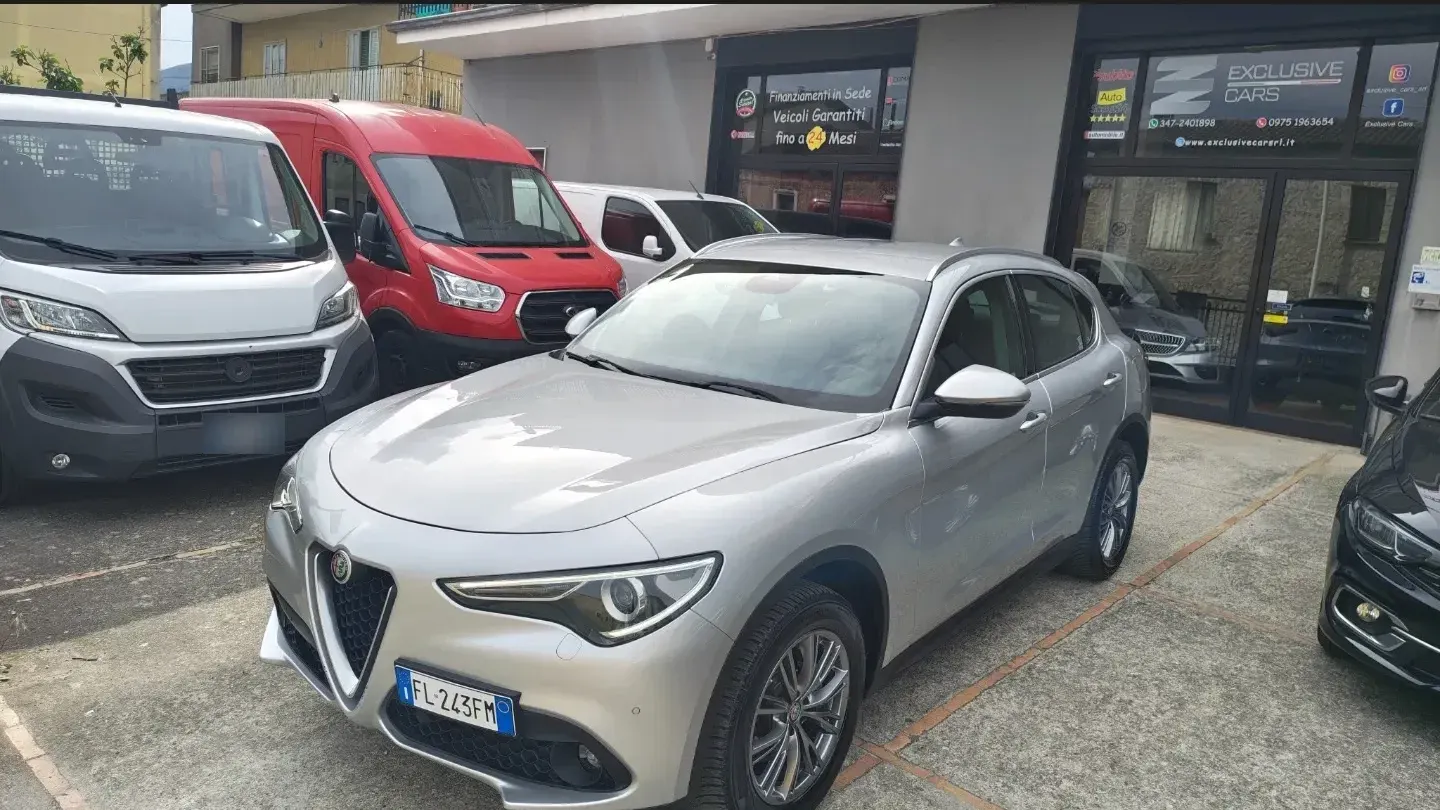 Alfa Romeo Stelvio 2.2 T.diesel 180 CV AT8 Q4 Exec.