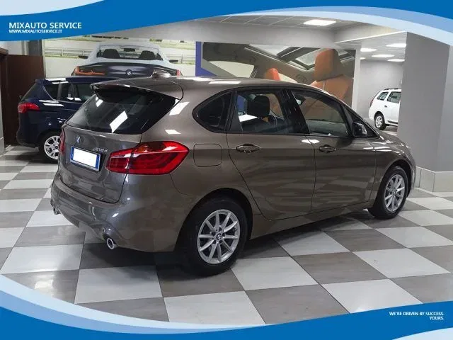 BMW 218 d Active Tourer Advantage AUT EU6 foto 2