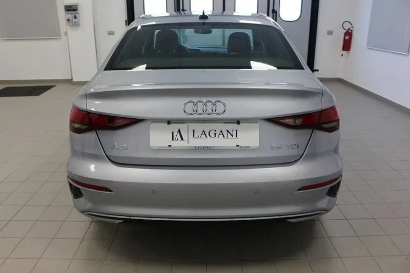Audi A3 Sedan 35 TDI S tronic Business Advanced foto 5