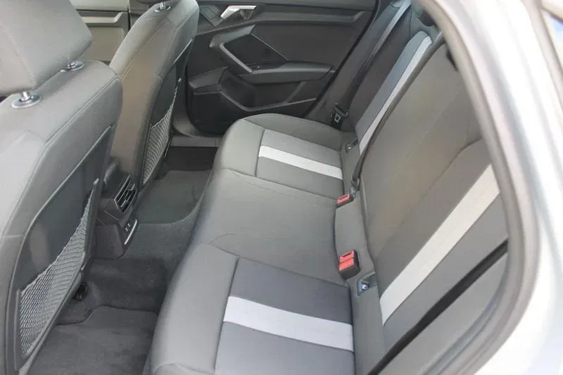 Audi A3 Sedan 35 TDI S tronic Business Advanced foto 9