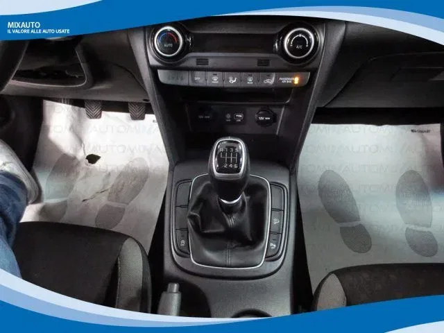 HYUNDAI Kona 1.0 T-GDI 120cv 2WD Style EU6 foto 7