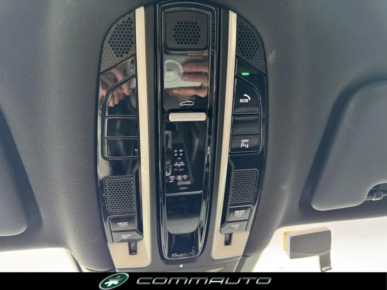 Porsche Cayenne Coupé 3.0 V6 foto 21
