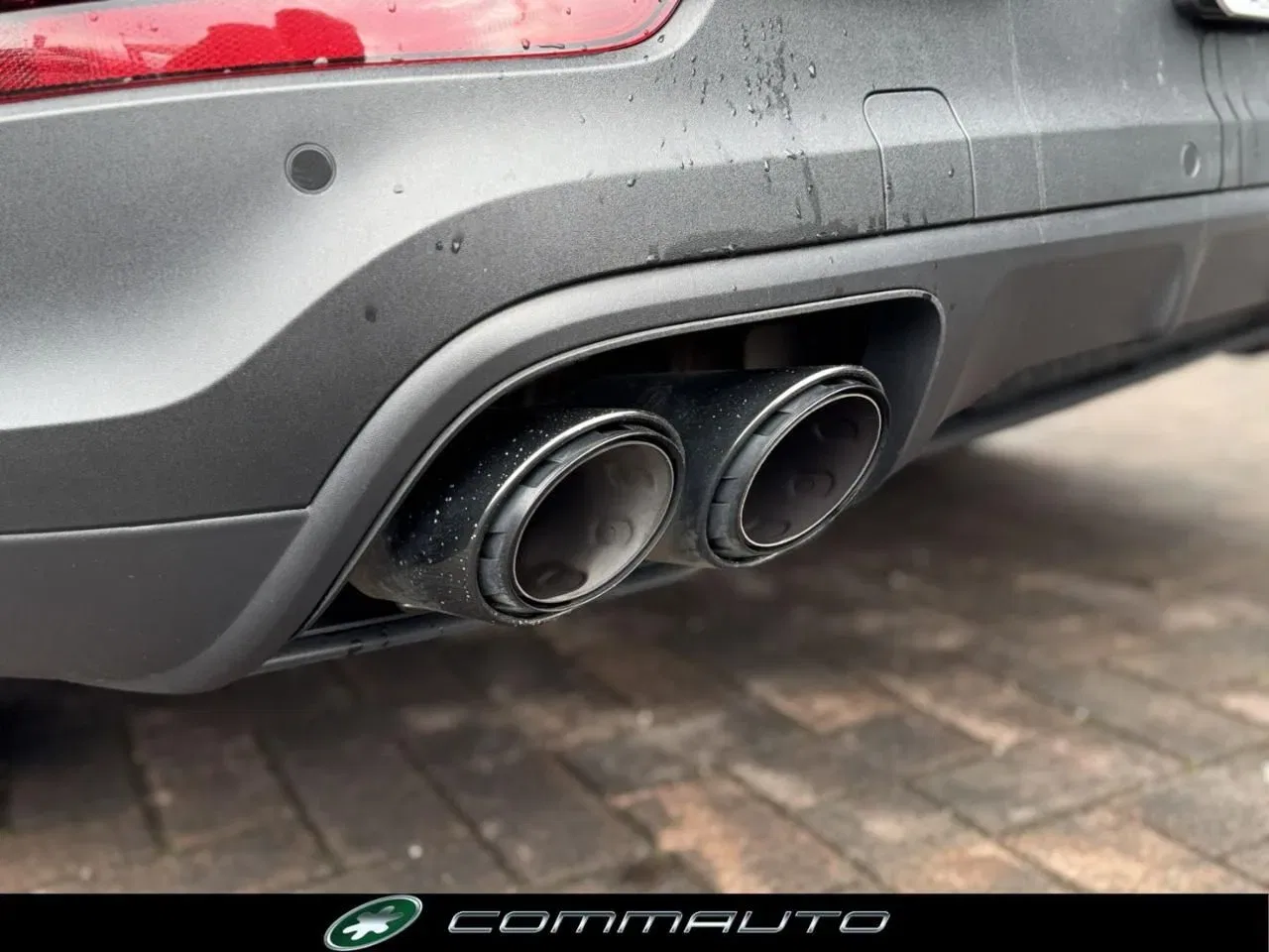 Porsche Cayenne Coupé 3.0 V6 foto 38