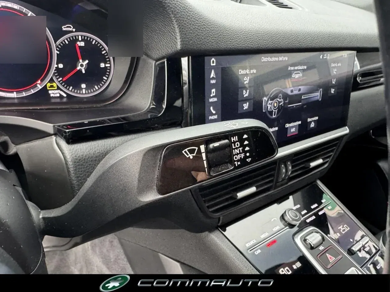 Porsche Cayenne Coupé 3.0 V6 foto 18