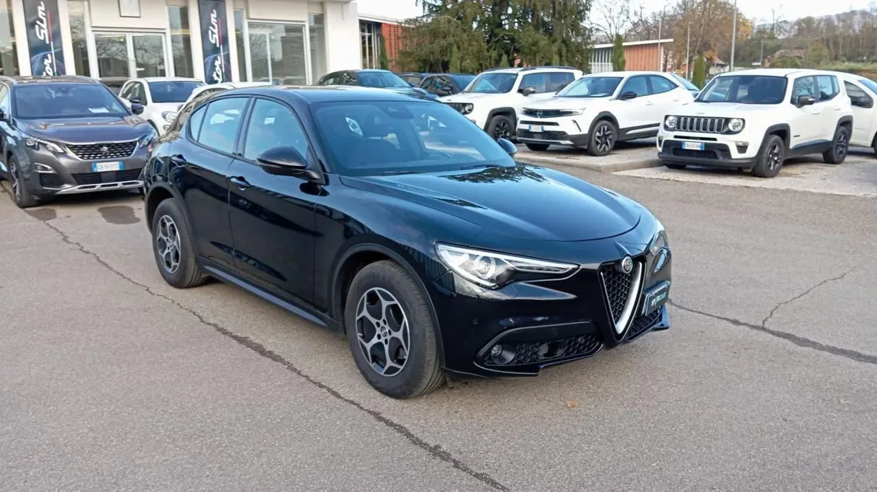 Alfa Romeo Stelvio *PROMO* 2.2 Turbodiesel 160 CV AT8 RWD Sprint foto 3