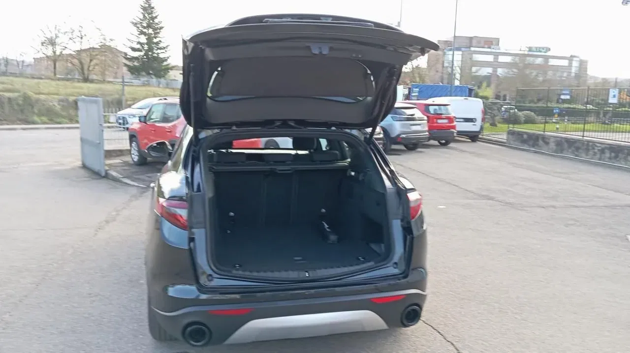 Alfa Romeo Stelvio *PROMO* 2.2 Turbodiesel 160 CV AT8 RWD Sprint foto 6