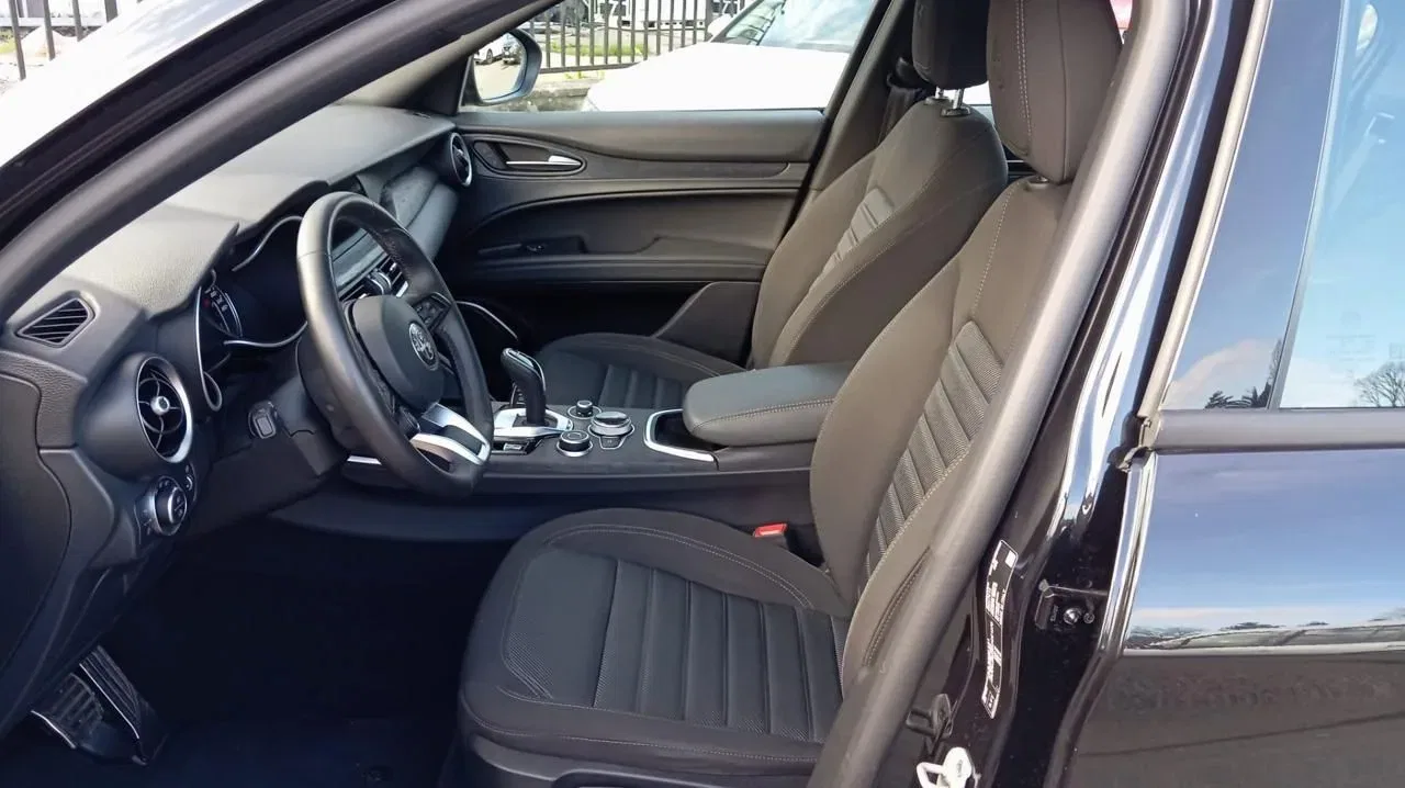 Alfa Romeo Stelvio *PROMO* 2.2 Turbodiesel 160 CV AT8 RWD Sprint foto 11